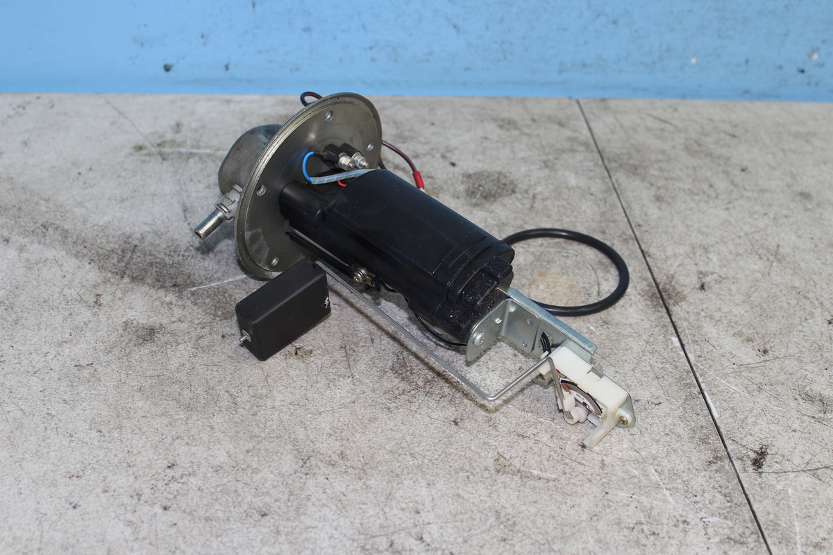 01-07 Suzuki GSX1300R Hayabusa Fuel Pump Gas Sending Unit