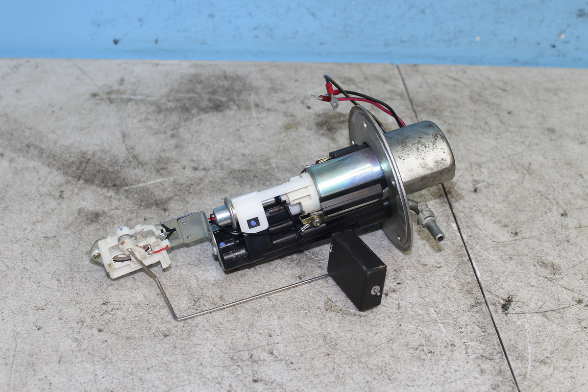 01-07 Suzuki GSX1300R Hayabusa Fuel Pump Gas Sending Unit