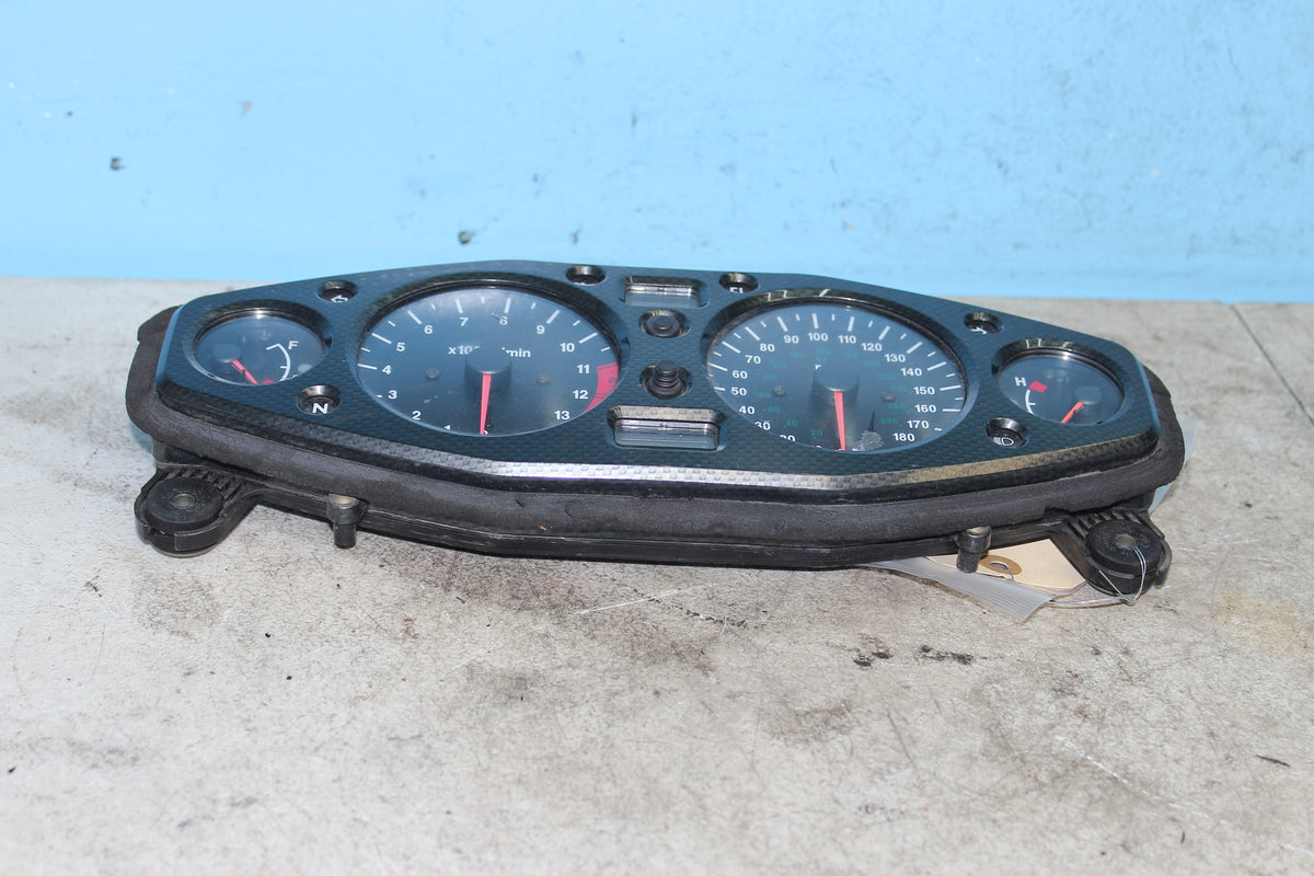 01-02 Suzuki GSX1300R Hayabusa Gauge Cluster Speedo Tach Sensor 33k
