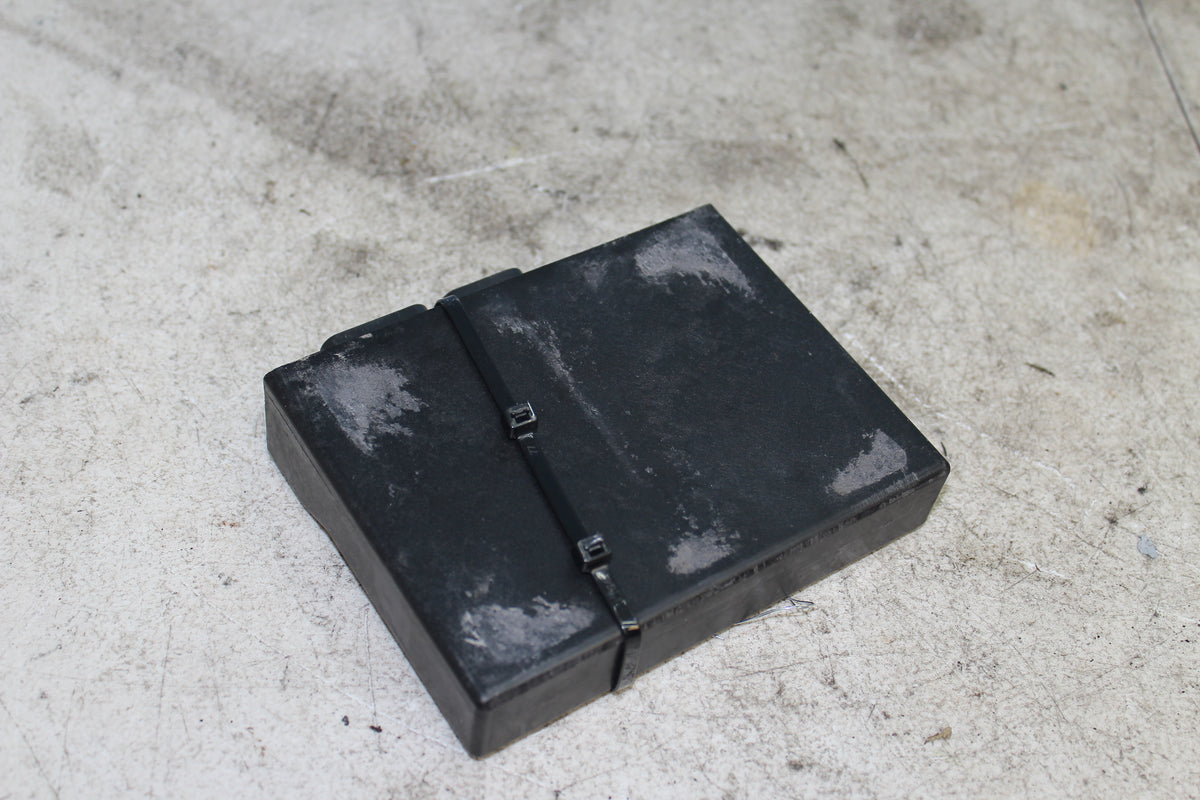 2001 GSX1300R Hayabusa ECU ECM Engine Control Module CDI Igniter 32920-24FD0