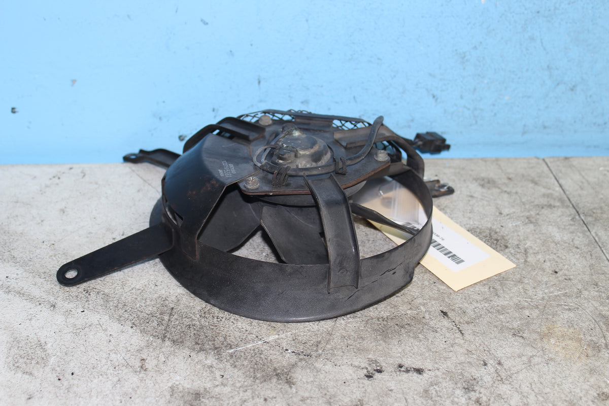 99-07 Suzuki GSX1300R Hayabusa Radiator Fan Cooling Rad Engine Coolant
