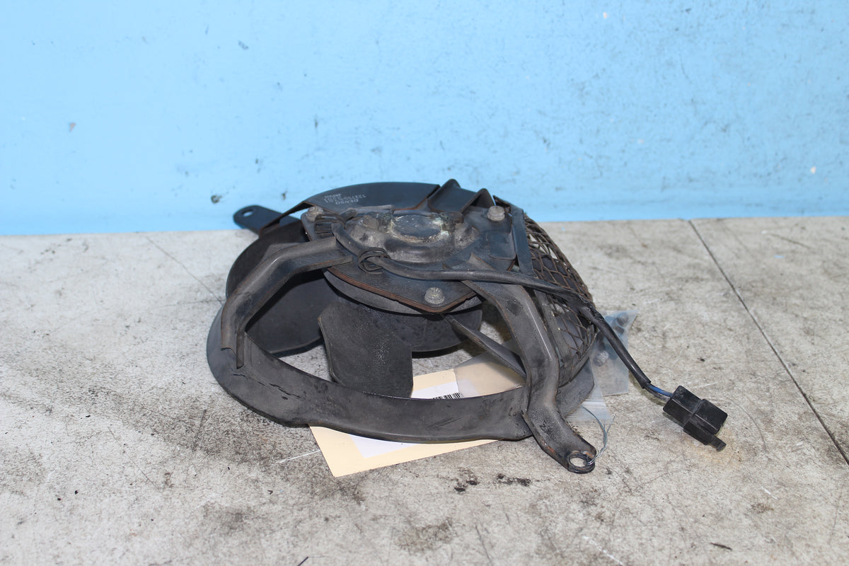 99-07 Suzuki GSX1300R Hayabusa Radiator Fan Cooling Rad Engine Coolant