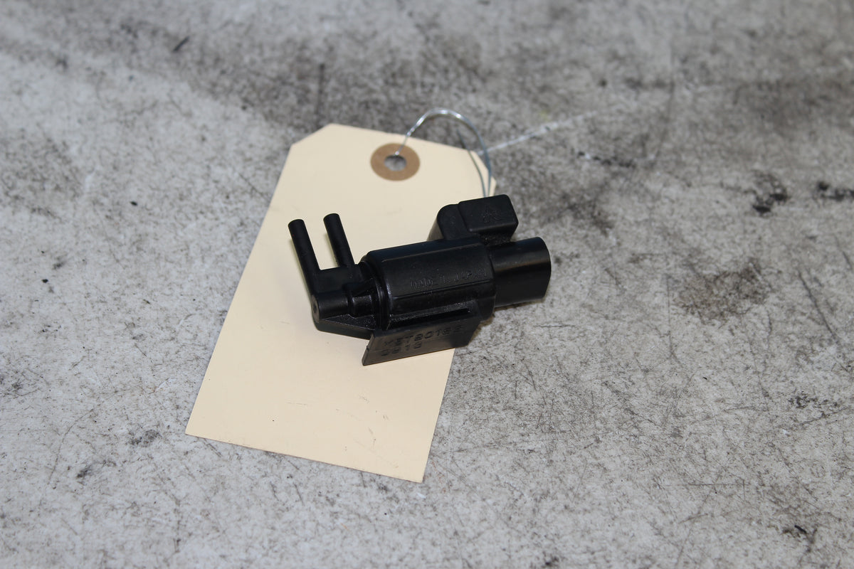 99-07 Suzuki GSX1300R Hayabusa Air Valve Sensor Solenoid Intake
