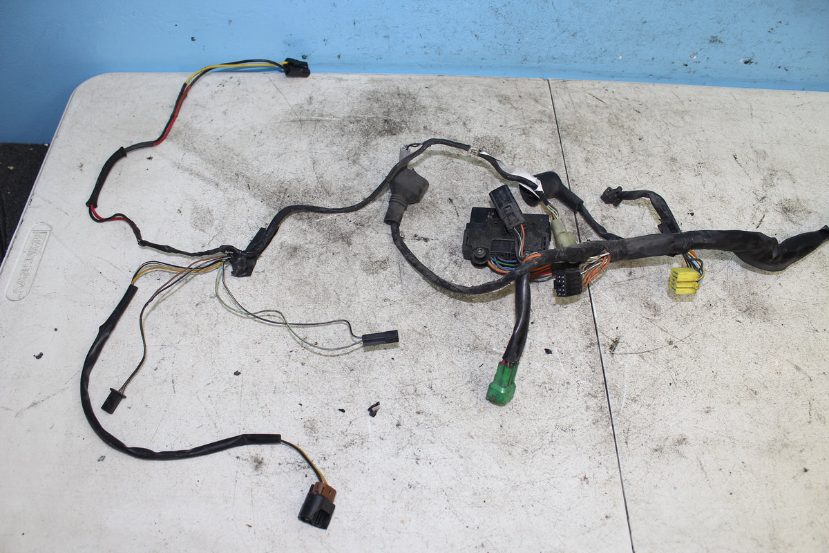 01-02 Suzuki GSX1300R Hayabusa Main Wiring Harness Engine Wire Loom  *DMG*