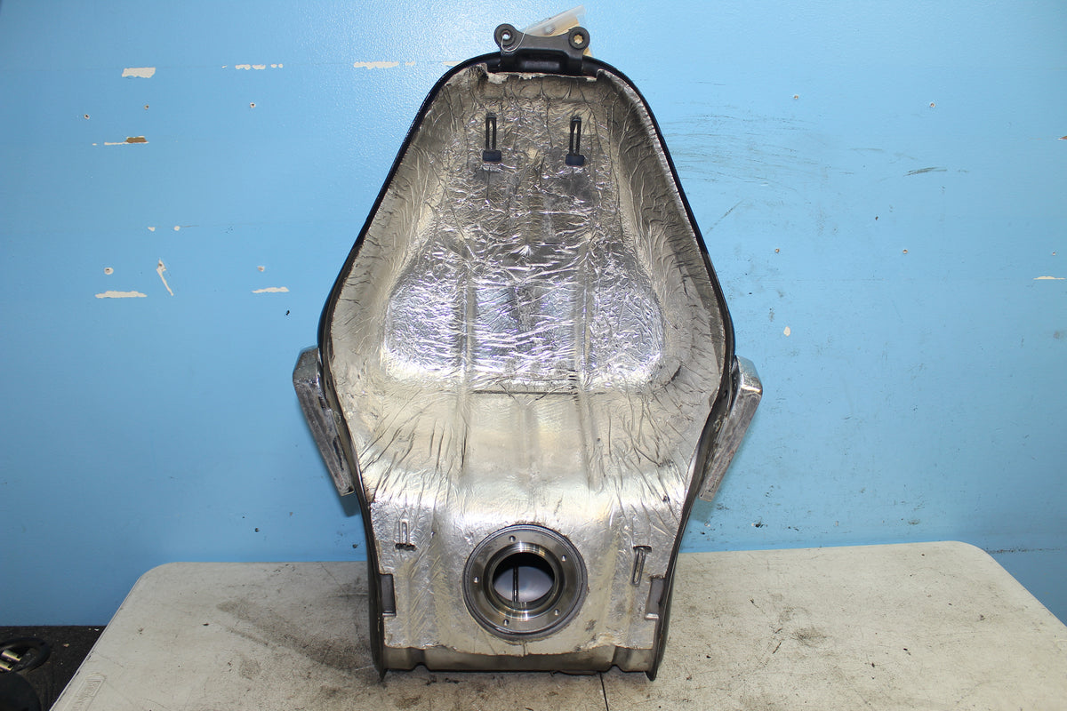 99-07 Suzuki GSX1300R Hayabusa Gas Fuel Tank Black