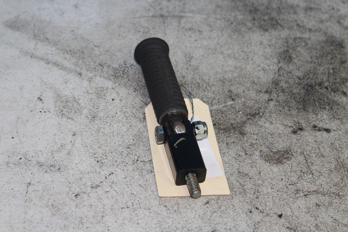 86-94 Harley Sportster XLH 1200 883 Rear Right Foot Peg Rest Right Passenger