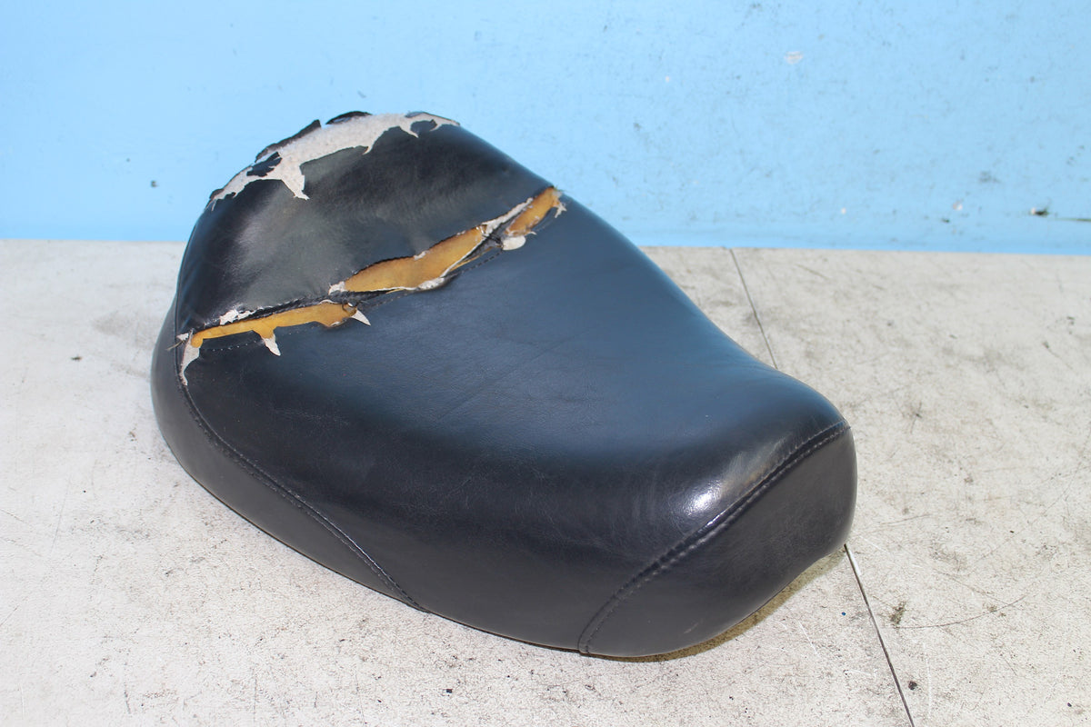 86-03 Harley Sportster XLH 1200 883 Seat Solo Rider Driver *DMG*