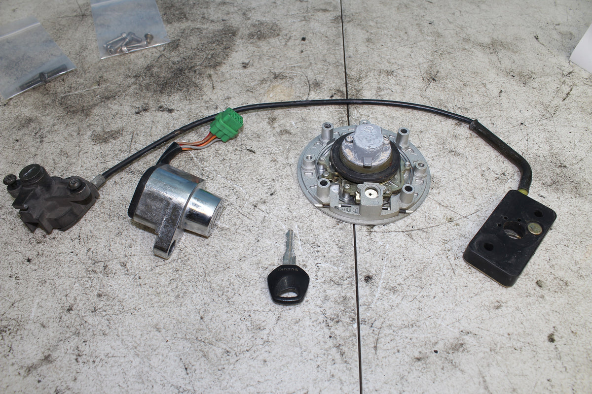 97-04 Suzuki Marauder VZ800 Ignition Switch Gas Cap Seat Lock Set w/ Key