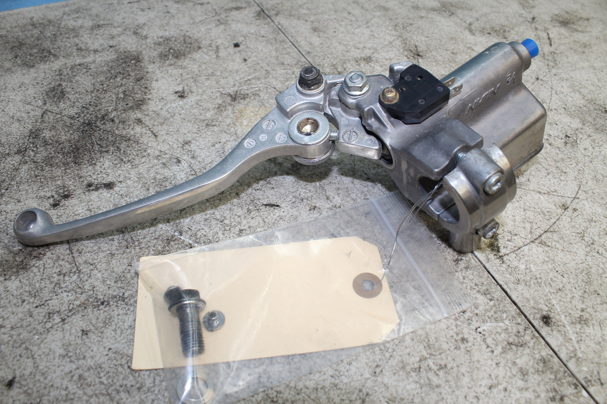 97-04 Suzuki Marauder VZ800 Front Brake Master Cylinder