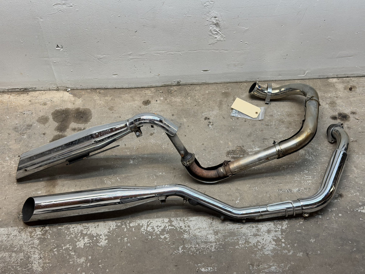 97-04 Suzuki Marauder VZ800 Vance & Hines Exhaust Pipe Muffler Header Chrome