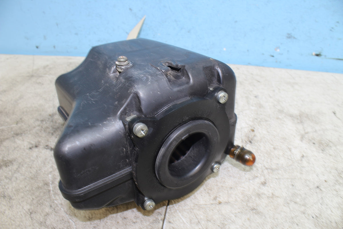 97-04 Suzuki Marauder VZ800 Front Air Box Carburetor Cleaner Carb Filter