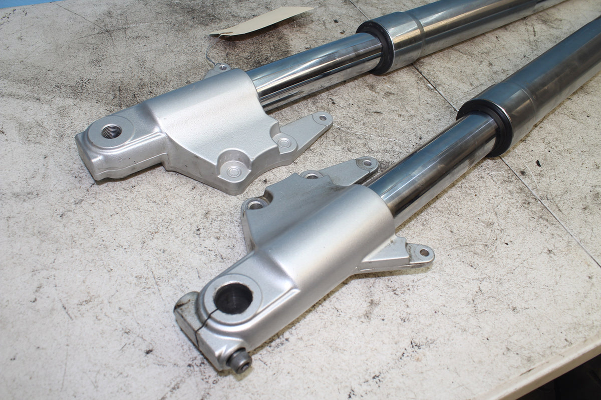 97-04 Suzuki Marauder VZ800 Front Forks Left Right Tubes