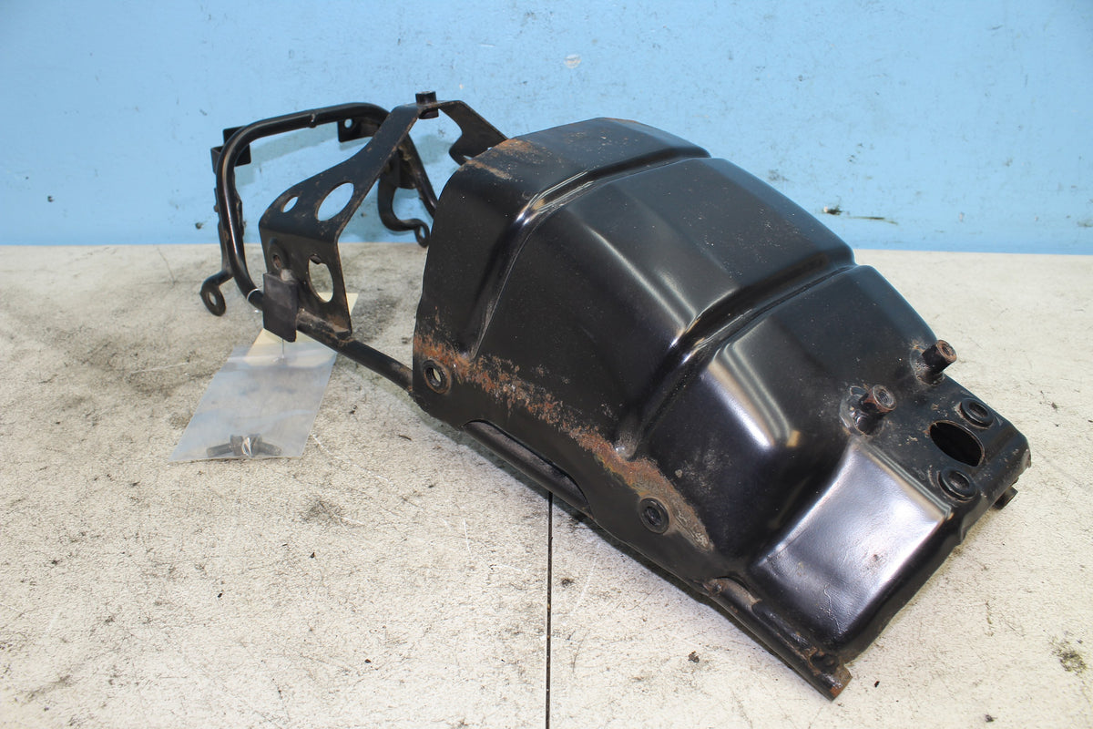 97-04 Suzuki Marauder VZ800 Rear Inner Fender Brace Skeleton Mount Bracket Frame