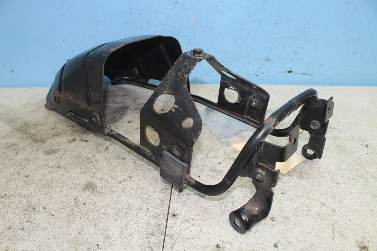 97-04 Suzuki Marauder VZ800 Rear Inner Fender Brace Skeleton Mount Bracket Frame