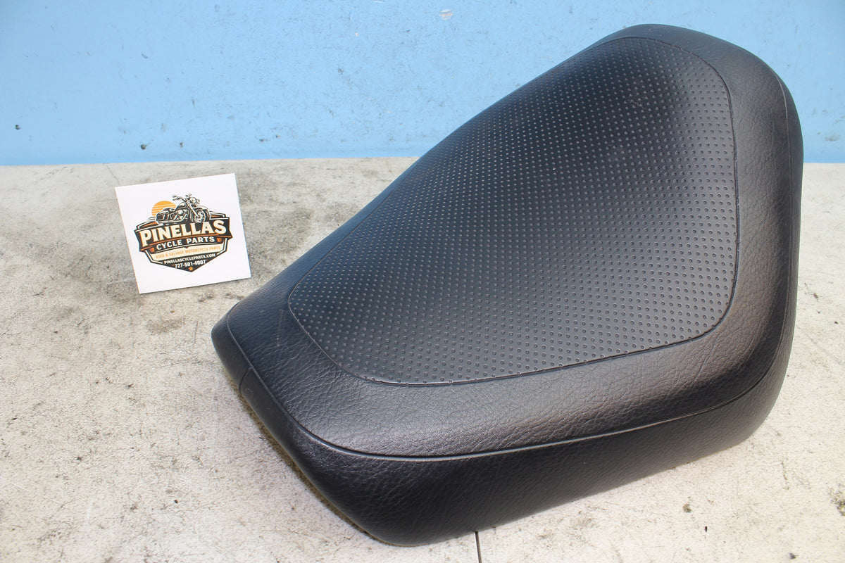 97-03 Suzuki Marauder VZ800 Front Seat Rider Driver Saddle
