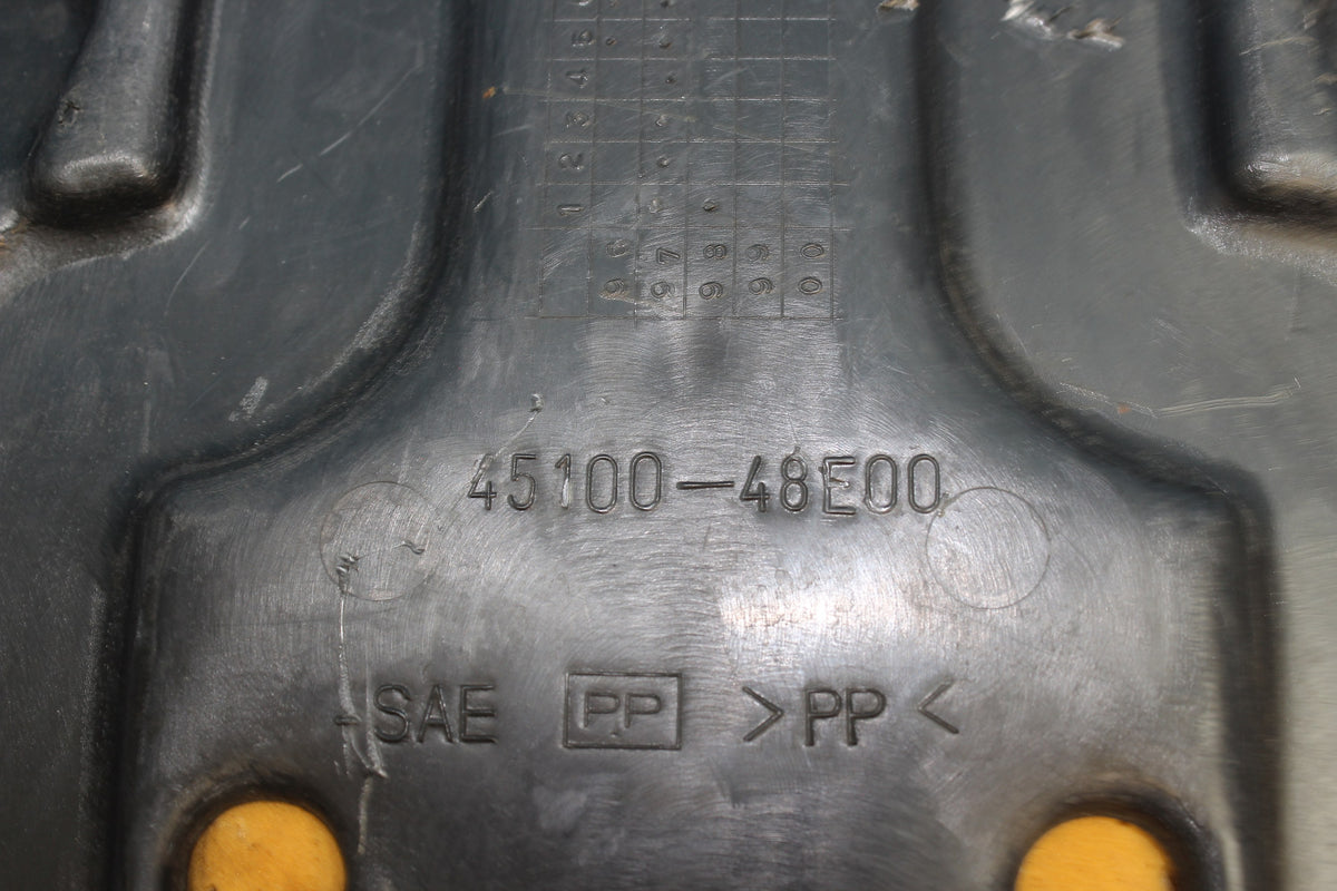 97-03 Suzuki Marauder VZ800 Front Seat Rider Driver Saddle