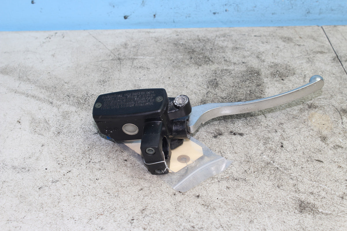 04-11 Honda Shadow Aero VT750C Front Brake Master Cylinder Lever Reservoir