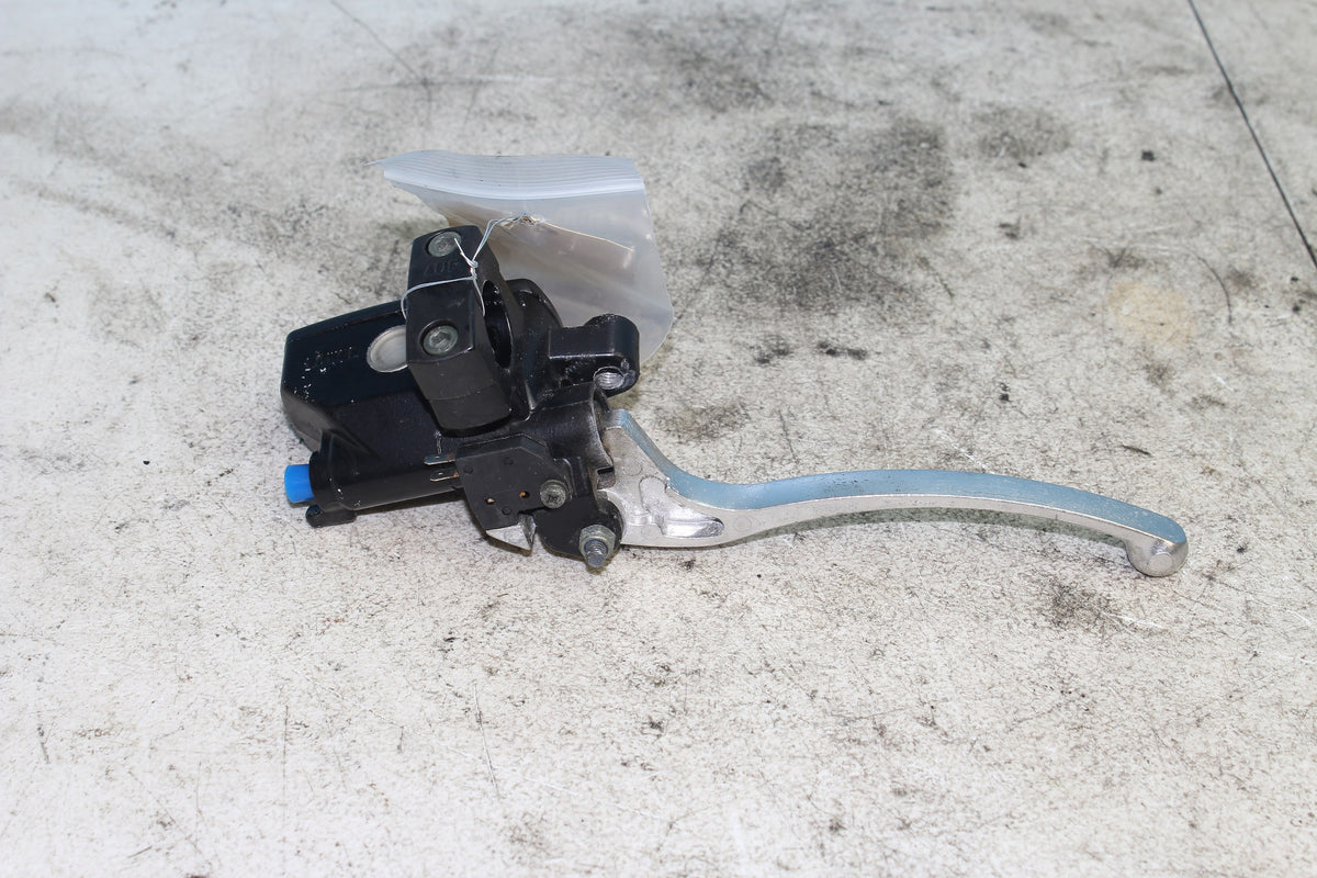 04-11 Honda Shadow Aero VT750C Front Brake Master Cylinder Lever Reservoir