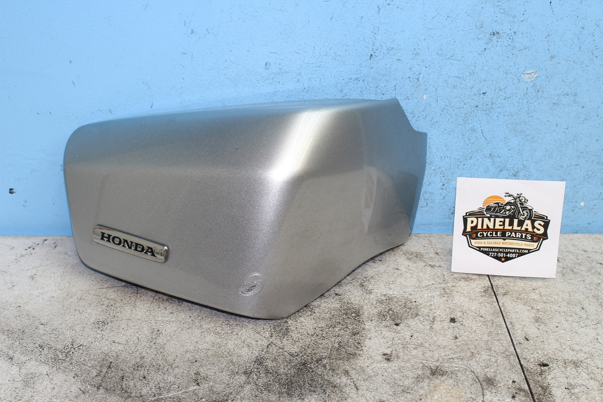 04-09 Honda Shadow Aero VT750C Right Side Cover Frame Panel Silver Trim