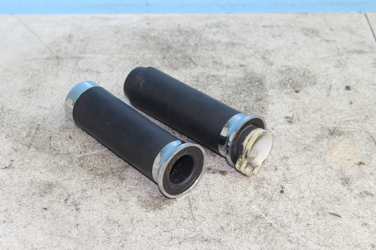 04-09 Honda Shadow Aero VT750C Hand Grips Set Left Right Bar End Cap