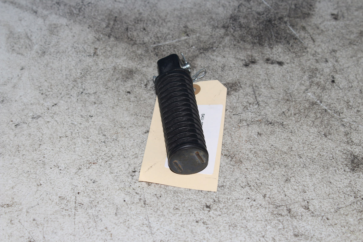 04-09 Honda Shadow Aero VT750C Passenger Foot Peg Left Rear Footrest Rubber