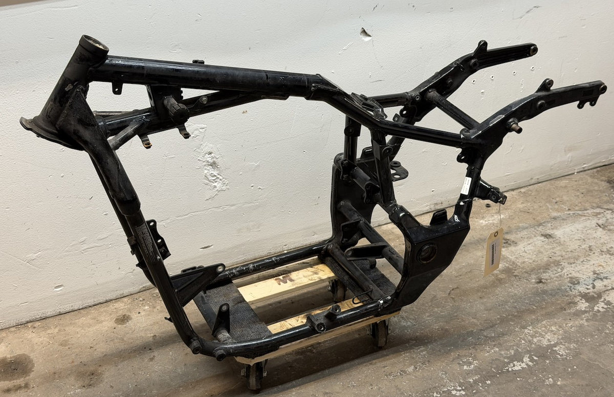 04-09 Honda Shadow Aero VT750C Frame Chassis Body Frame *CLN*