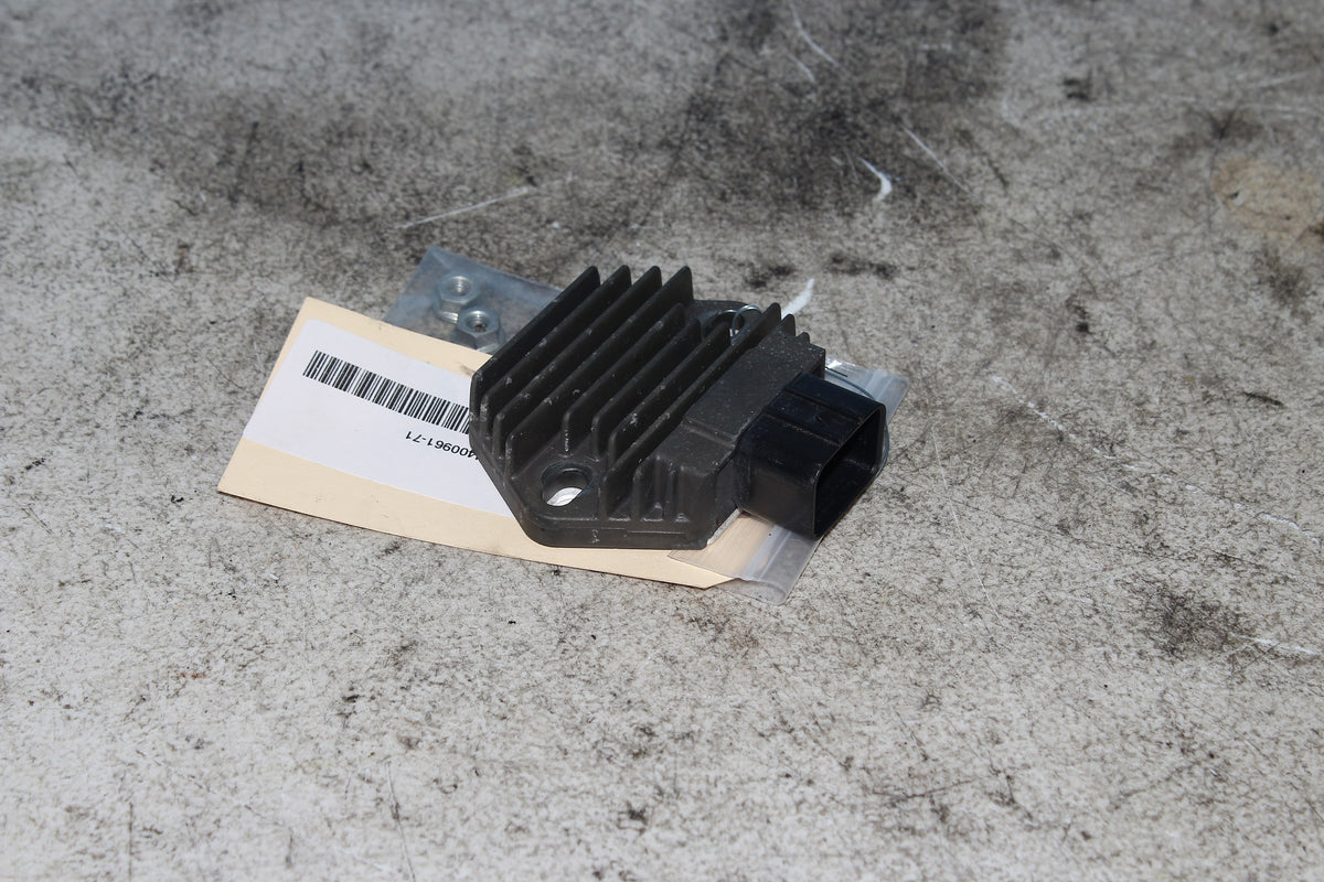 04-09 Honda Shadow Aero VT750C Rectifier Regulator Voltage Regulator