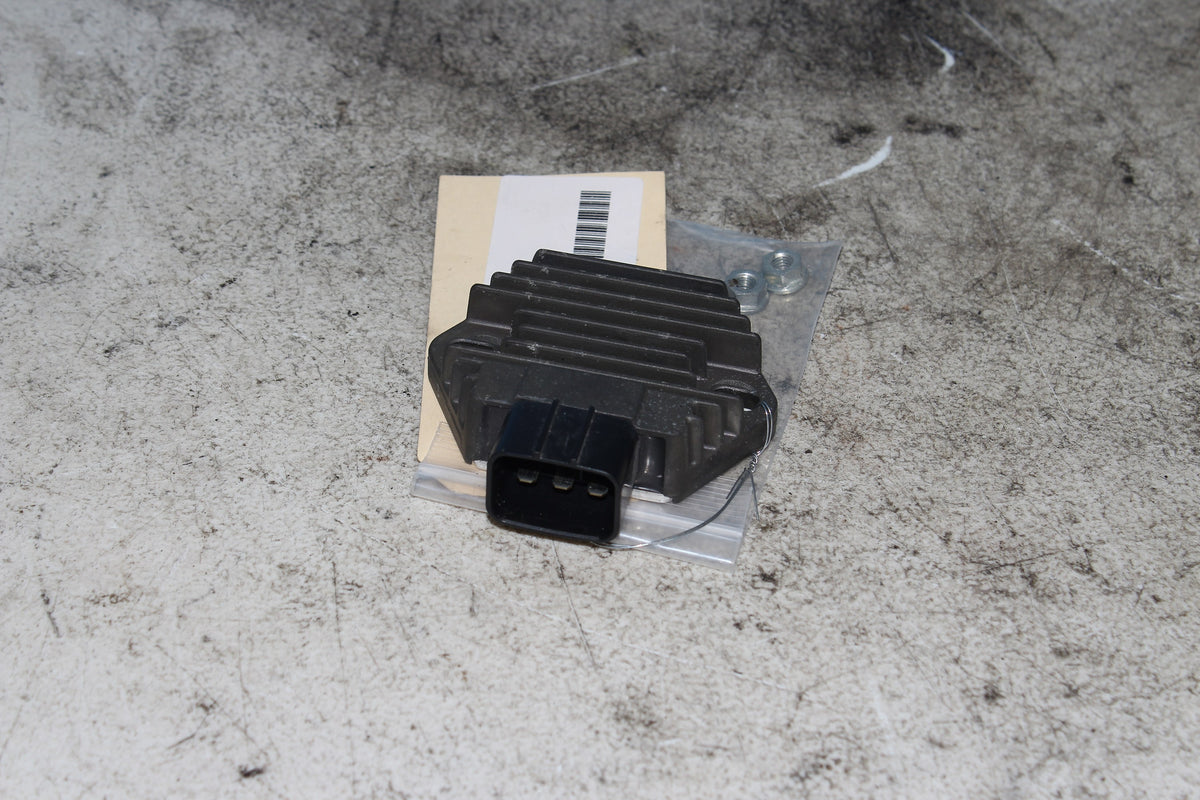 04-09 Honda Shadow Aero VT750C Rectifier Regulator Voltage Regulator