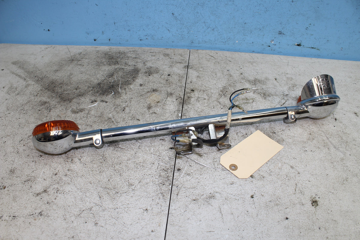 96-01 Yamaha Royal Star XVZ1300 Front Turn Signals Blinkers Light Lamp Bar *DMG*
