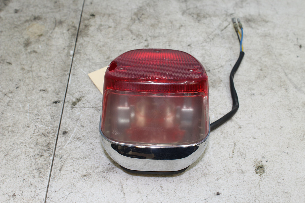 96-01 Yamaha Royal Star XVZ1300 Tail Light Taillight Brake Lamp *DMG*
