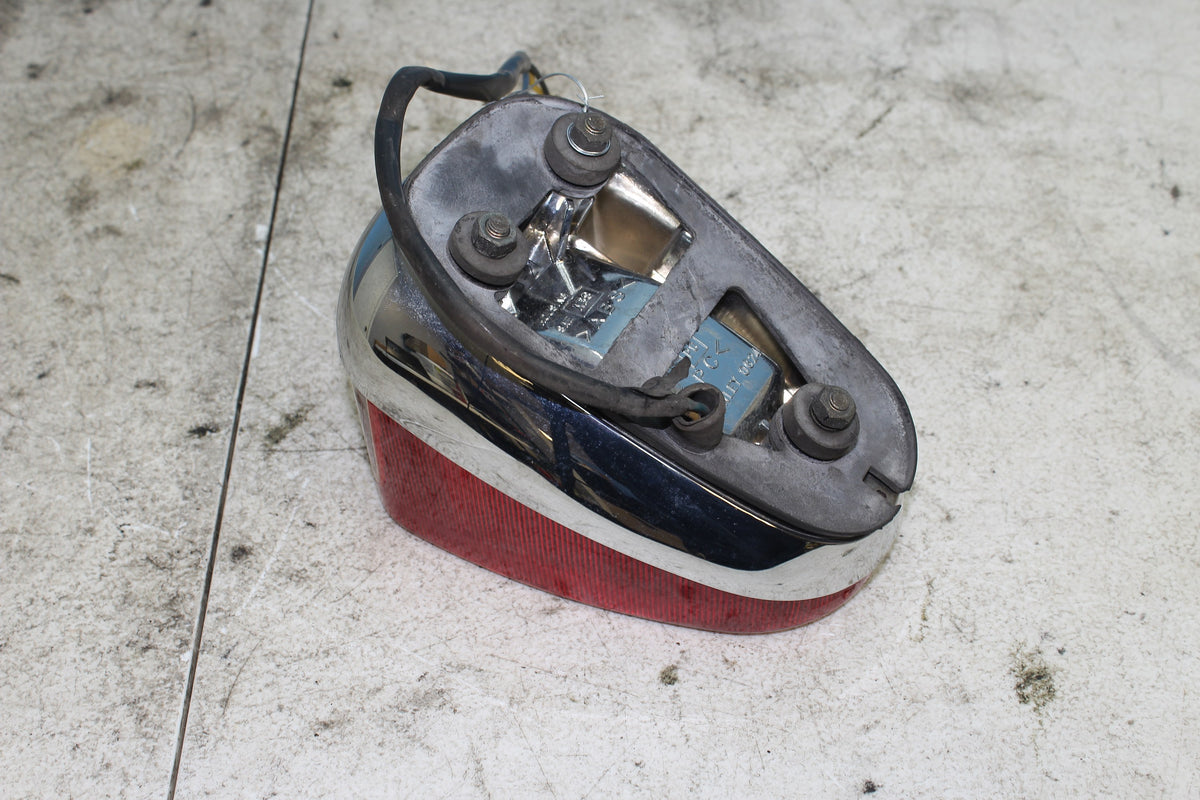 96-01 Yamaha Royal Star XVZ1300 Tail Light Taillight Brake Lamp *DMG*