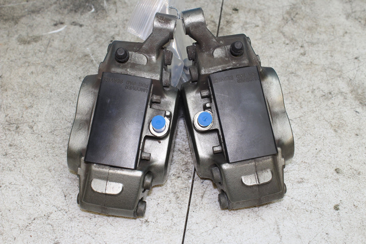 96-01 Yamaha Royal Star XVZ1300 Front Brake Calipers Pair Left Right