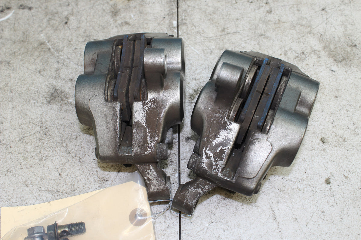 96-01 Yamaha Royal Star XVZ1300 Front Brake Calipers Pair Left Right