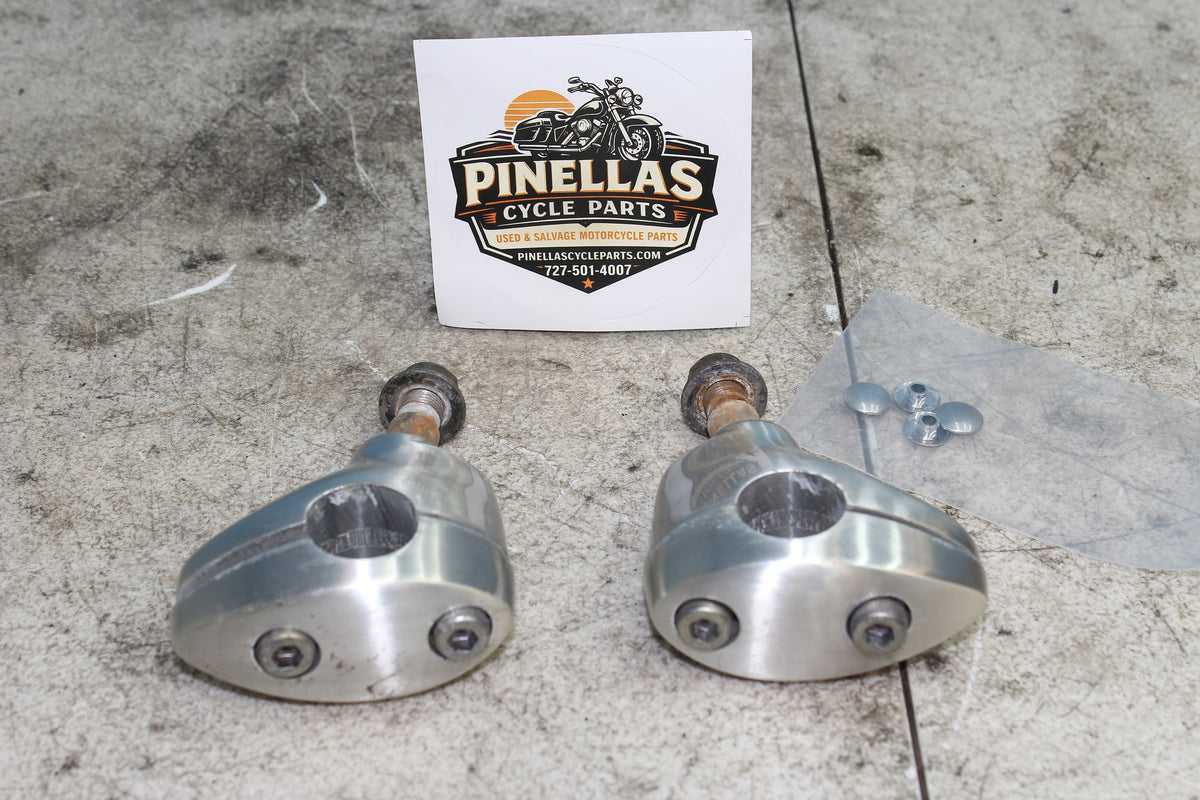 96-01 Yamaha Royal Star XVZ1300 Bar Risers Clamps Upper Lower Handlebar Holders