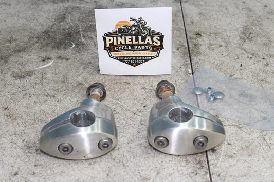96-01 Yamaha Royal Star XVZ1300 Bar Risers Clamps Upper Lower Handlebar Holders
