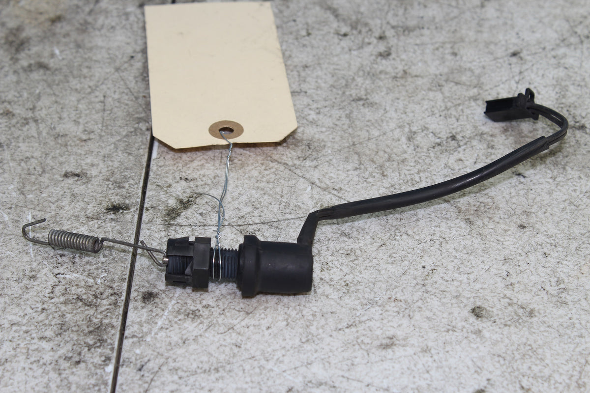 96-01 Yamaha Royal Star XVZ1300 Rear Brake Light Switch Stop Switch *DMG*