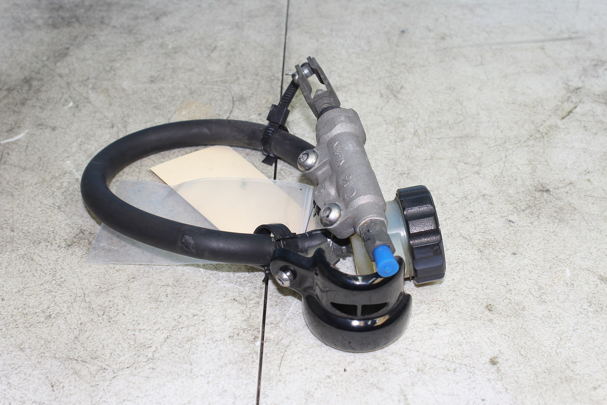 96-01 Yamaha Royal Star XVZ1300 Rear Brake Master Cylinder Pump