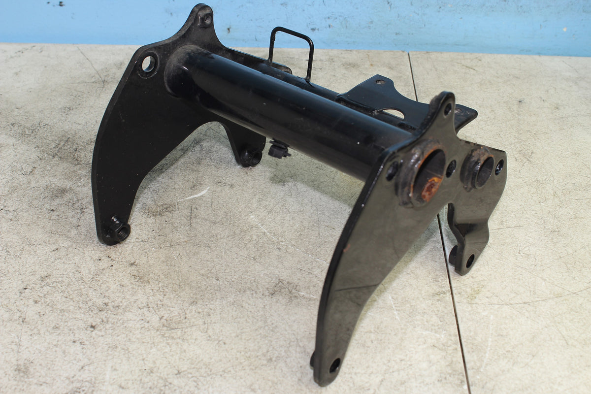96-01 Yamaha Royal Star XVZ1300 Engine Mount Bracket Motor Trans Cross Bar Bolt