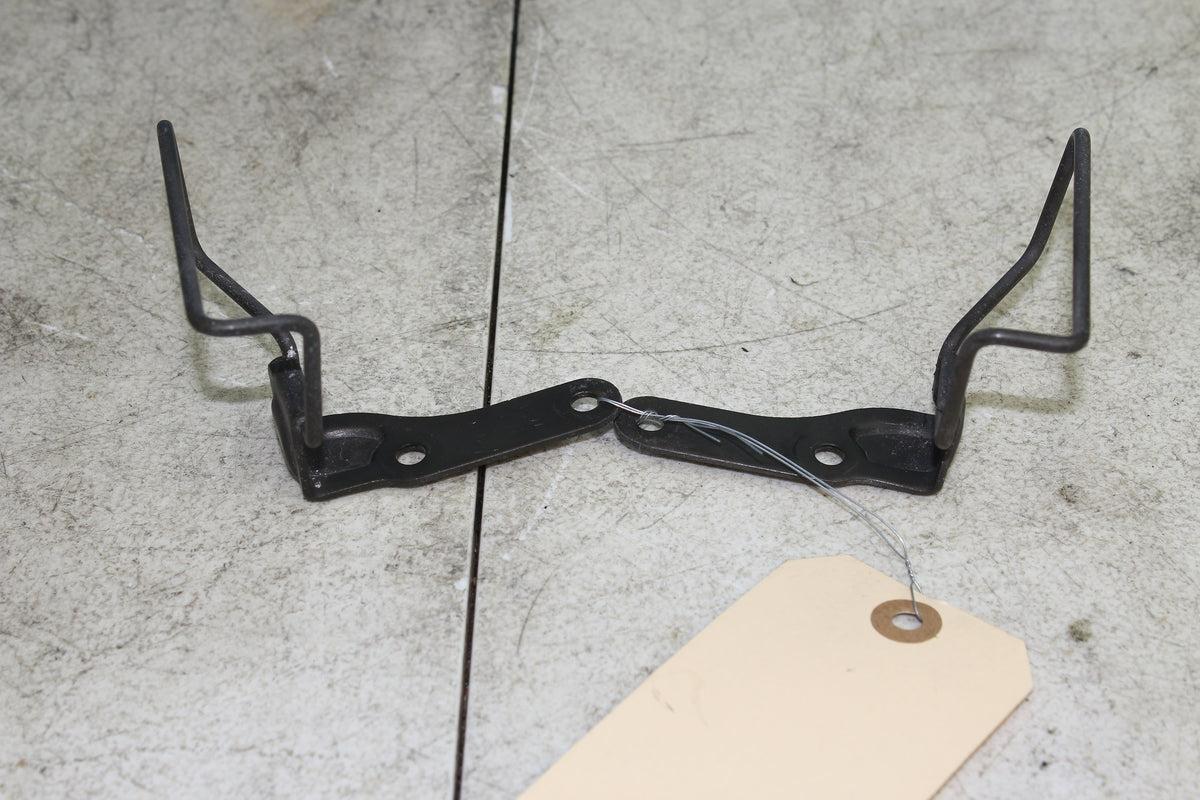 96-01 Yamaha Royal Star XVZ1300 Triple Tree Brake Line Bracket Hose Holder Clamp