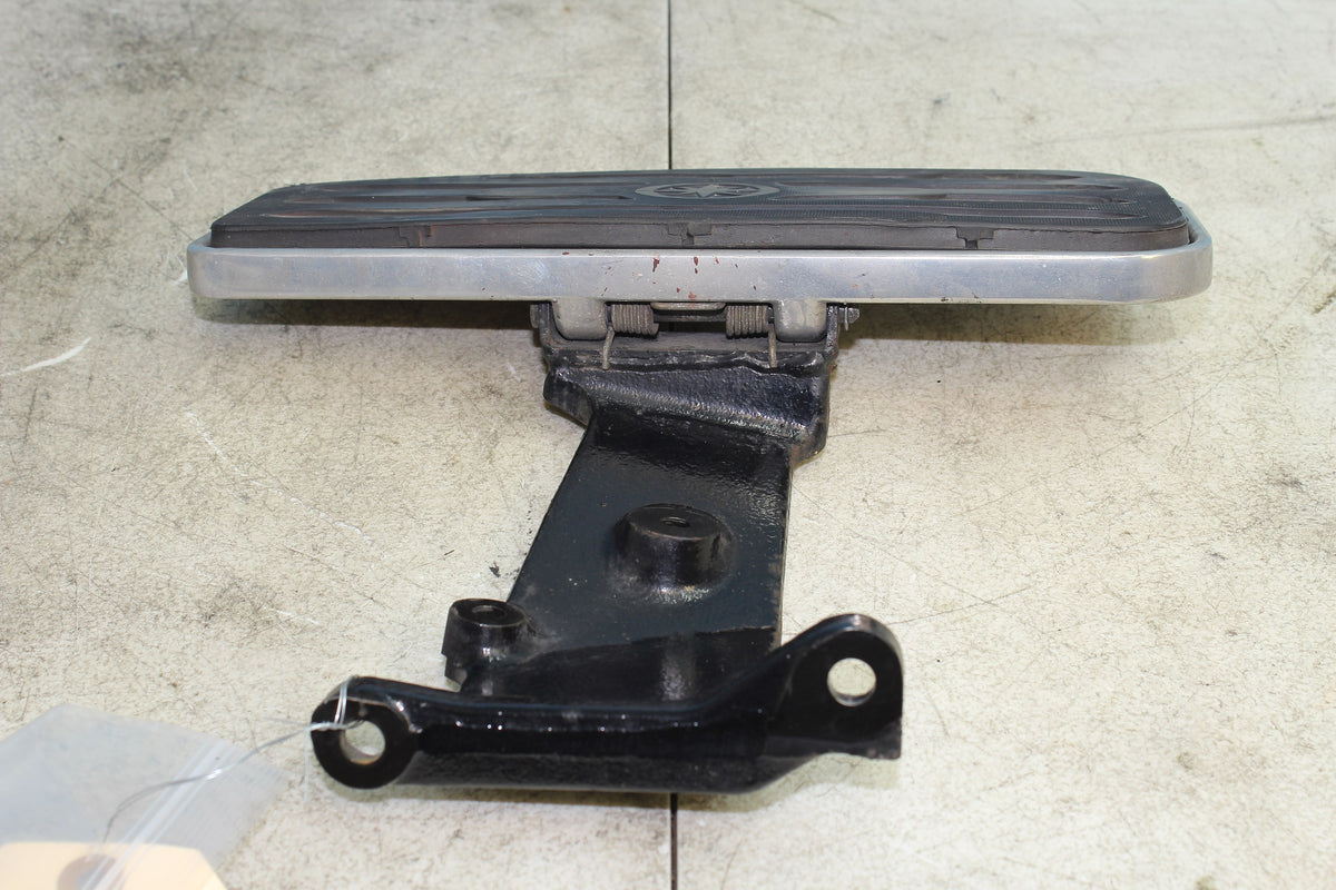 96-01 Yamaha Royal Star XVZ1300 Left Floorboard Driver Floor Board Footrest