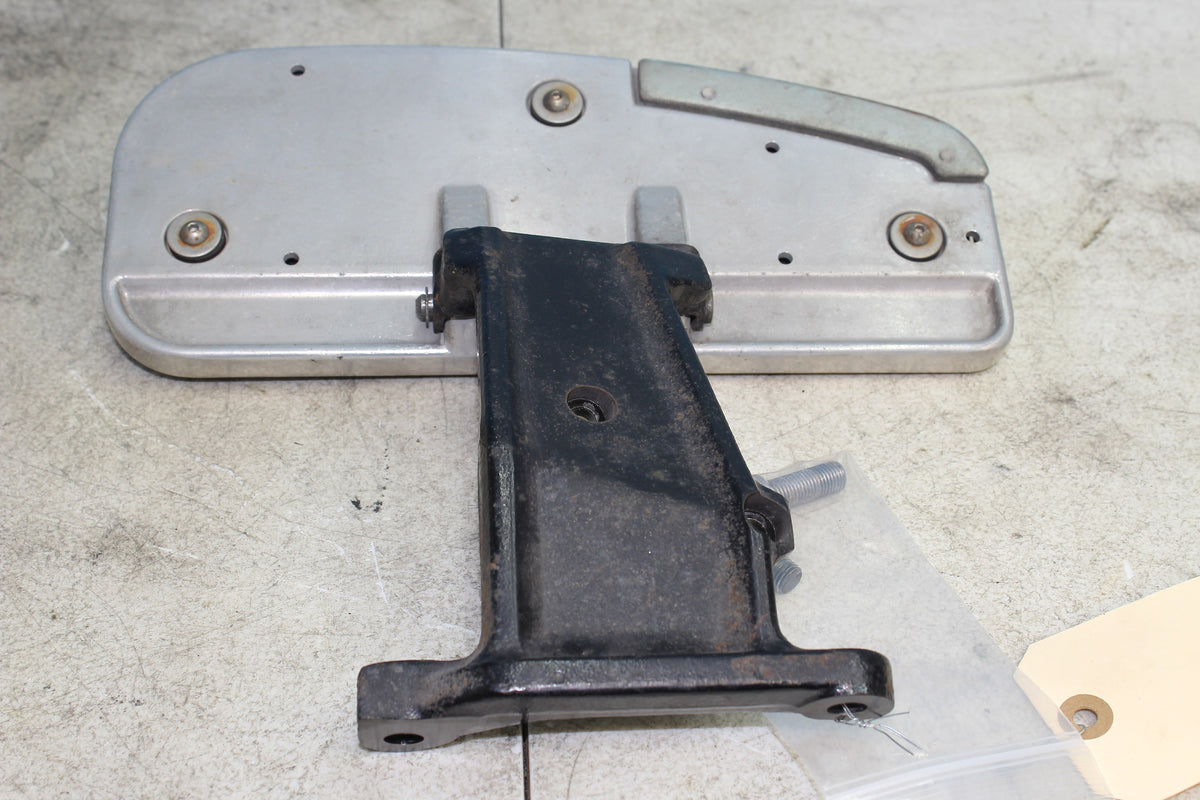 96-01 Yamaha Royal Star XVZ1300 Left Floorboard Driver Floor Board Footrest