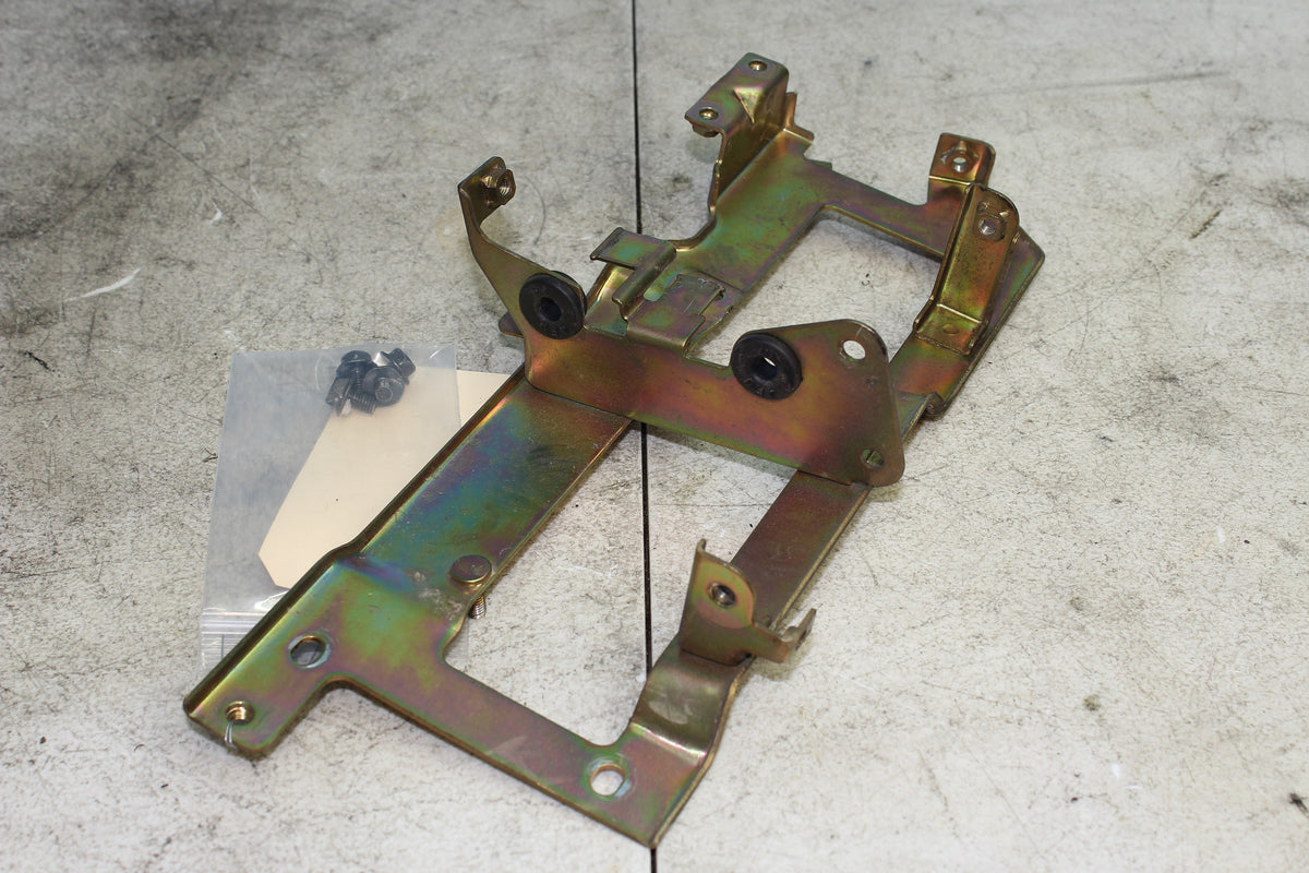 96-01 Yamaha Royal Star XVZ1300 Electrical Mount Bracket Holder ECU Bridge Plate