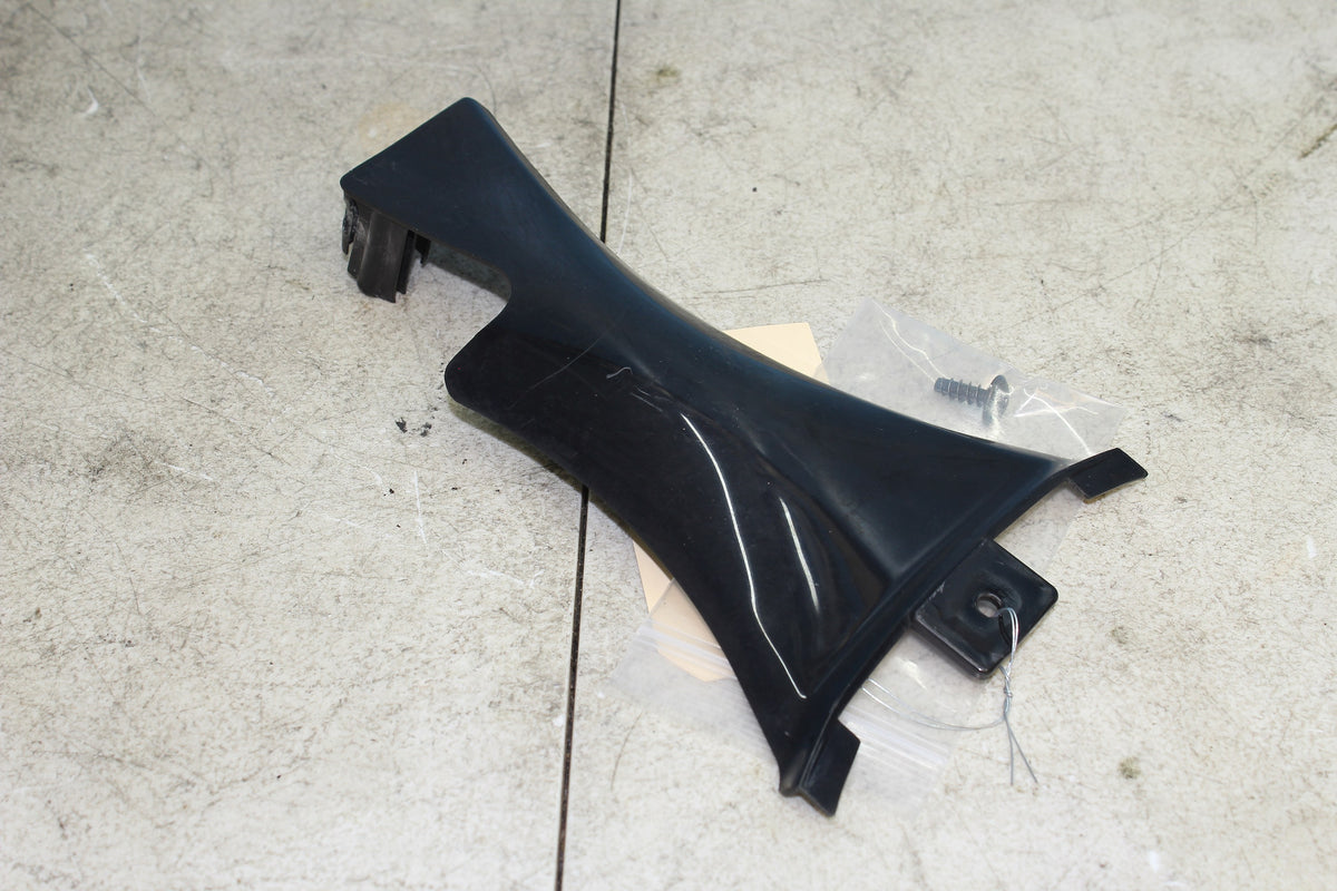 96-01 Yamaha Royal Star XVZ1300 Frame Filler Panel Wire Harness Cover Mid Panel