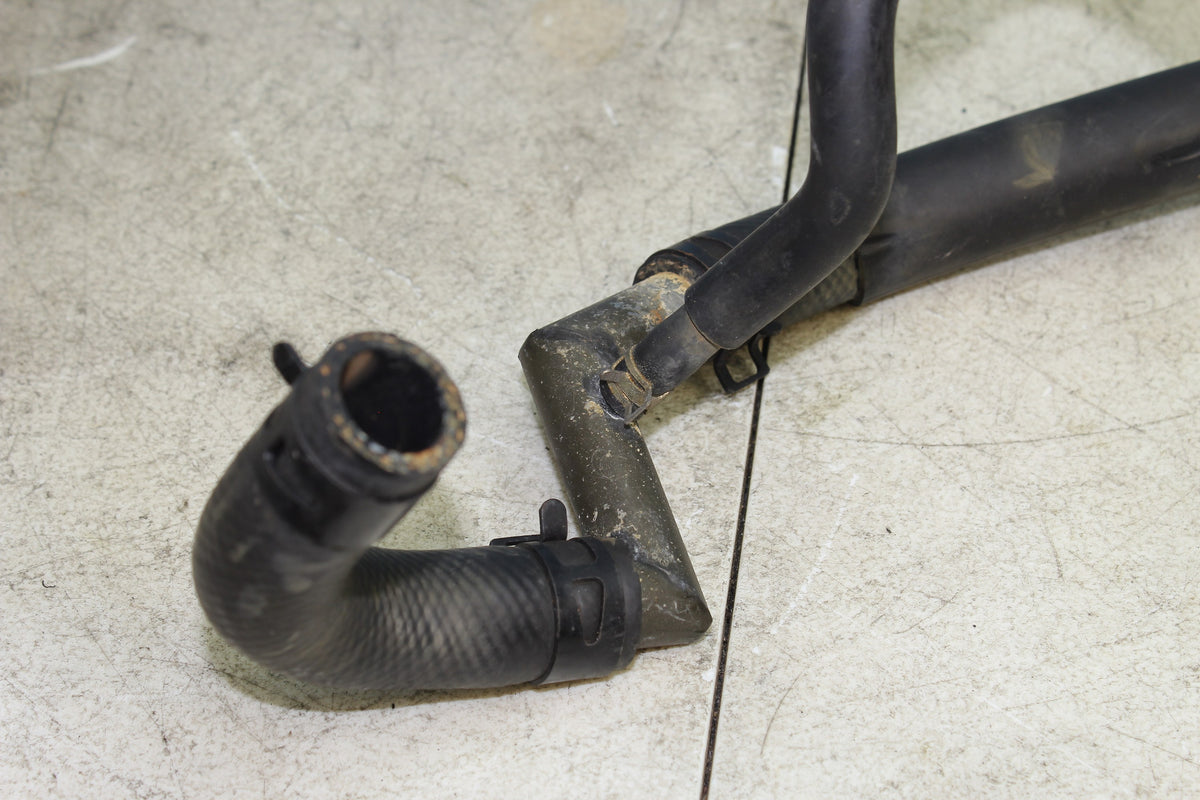 96-01 Yamaha Royal Star XVZ1300 Coolant Hoses Water Lines Thermostat To Engine