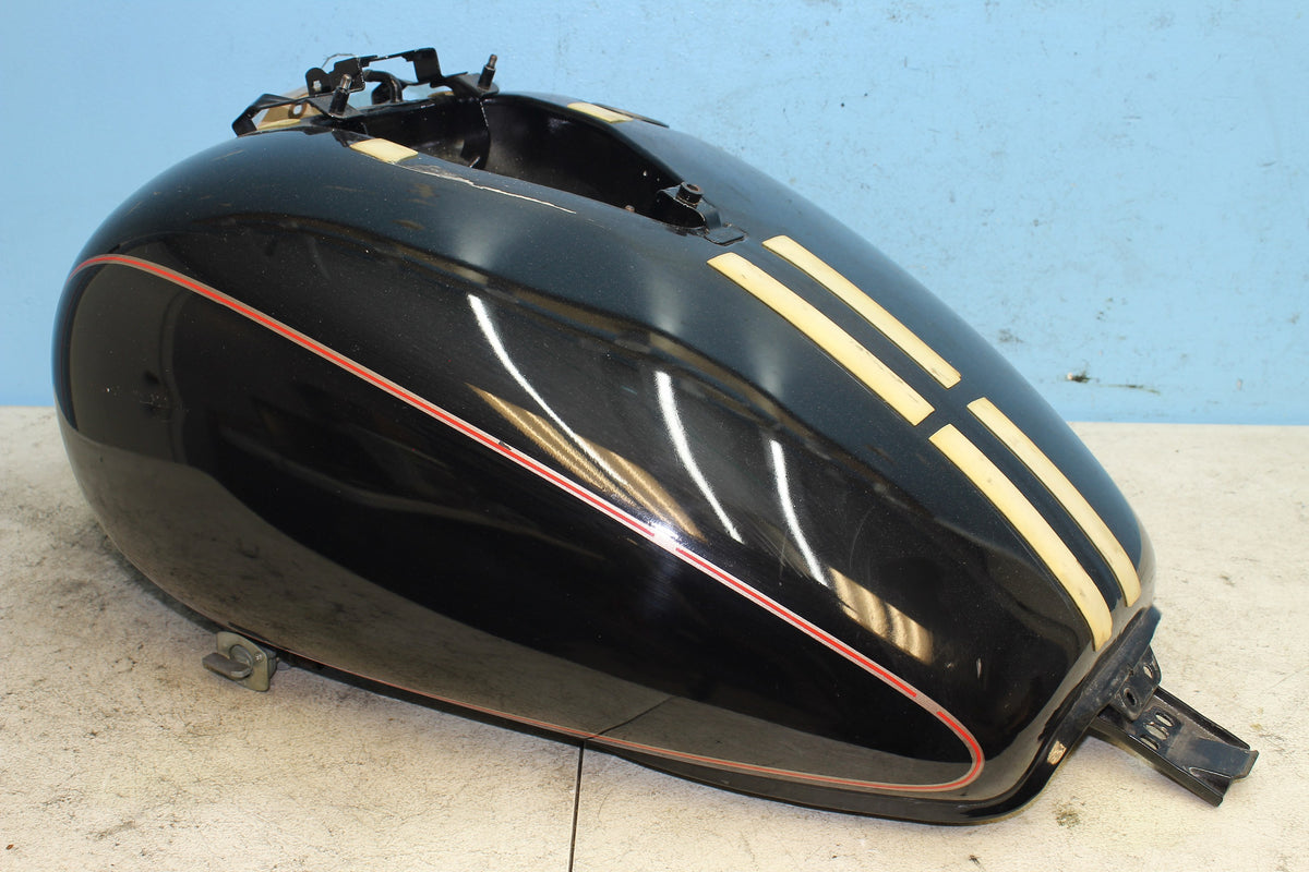 96-98 Yamaha Royal Star XVZ1300 Gas Tank Fuel Tank Petrol Reservoir