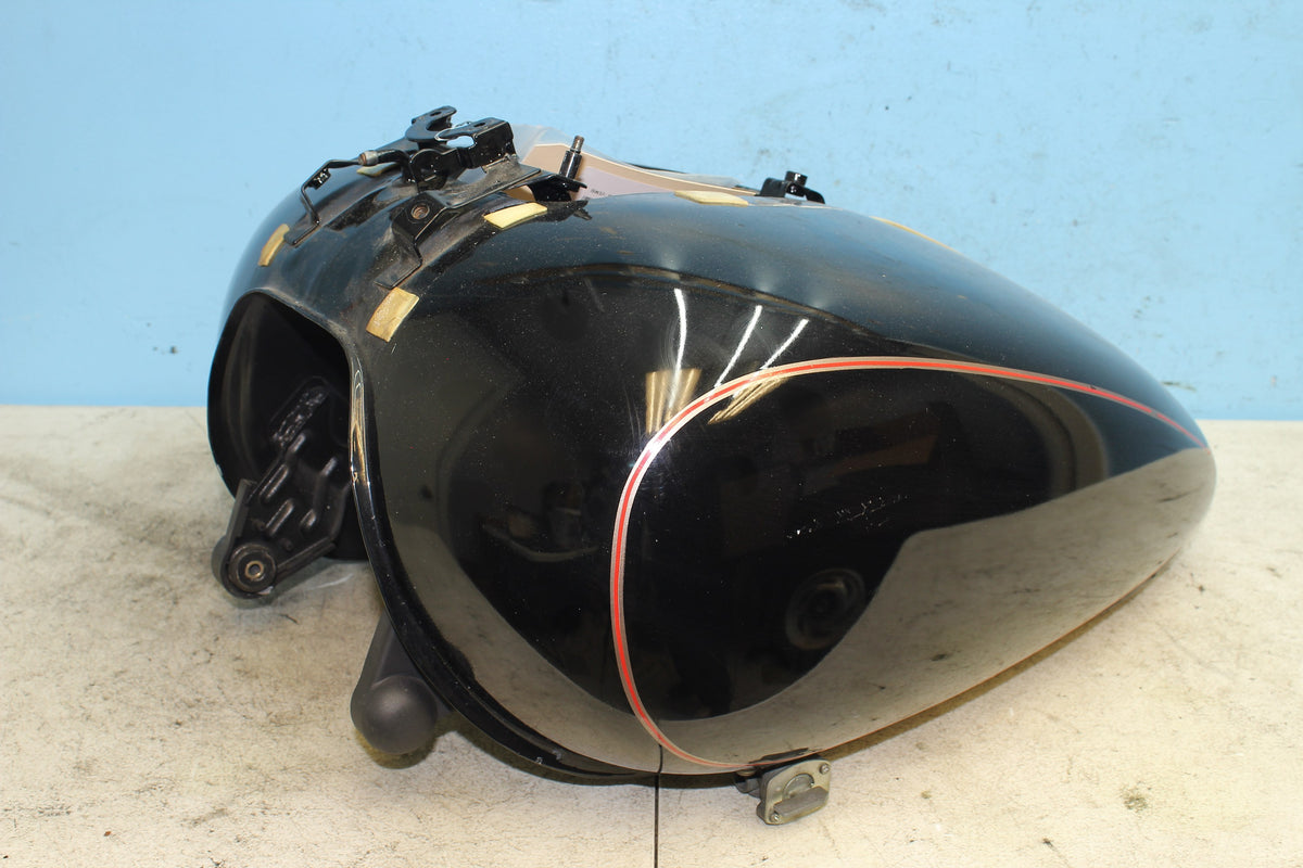 96-98 Yamaha Royal Star XVZ1300 Gas Tank Fuel Tank Petrol Reservoir