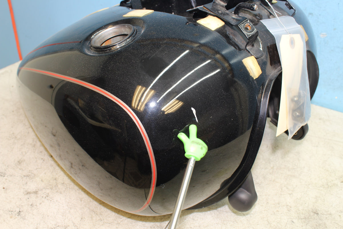 96-98 Yamaha Royal Star XVZ1300 Gas Tank Fuel Tank Petrol Reservoir